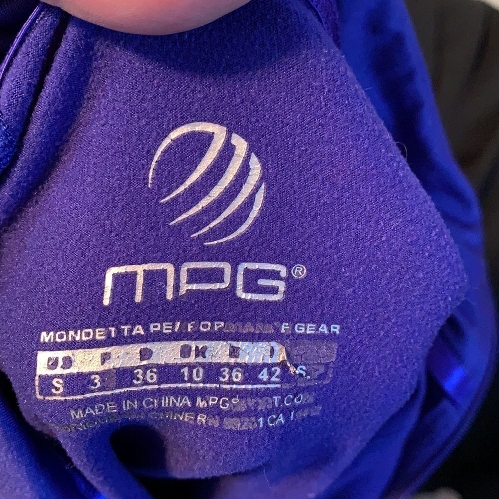 MPG Performance Pullover Purple size Small - Picture 5 of 6